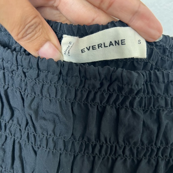 EVERLANE THE SMOCKED COLUMN BLACK DRESS - Picture 6 of 8